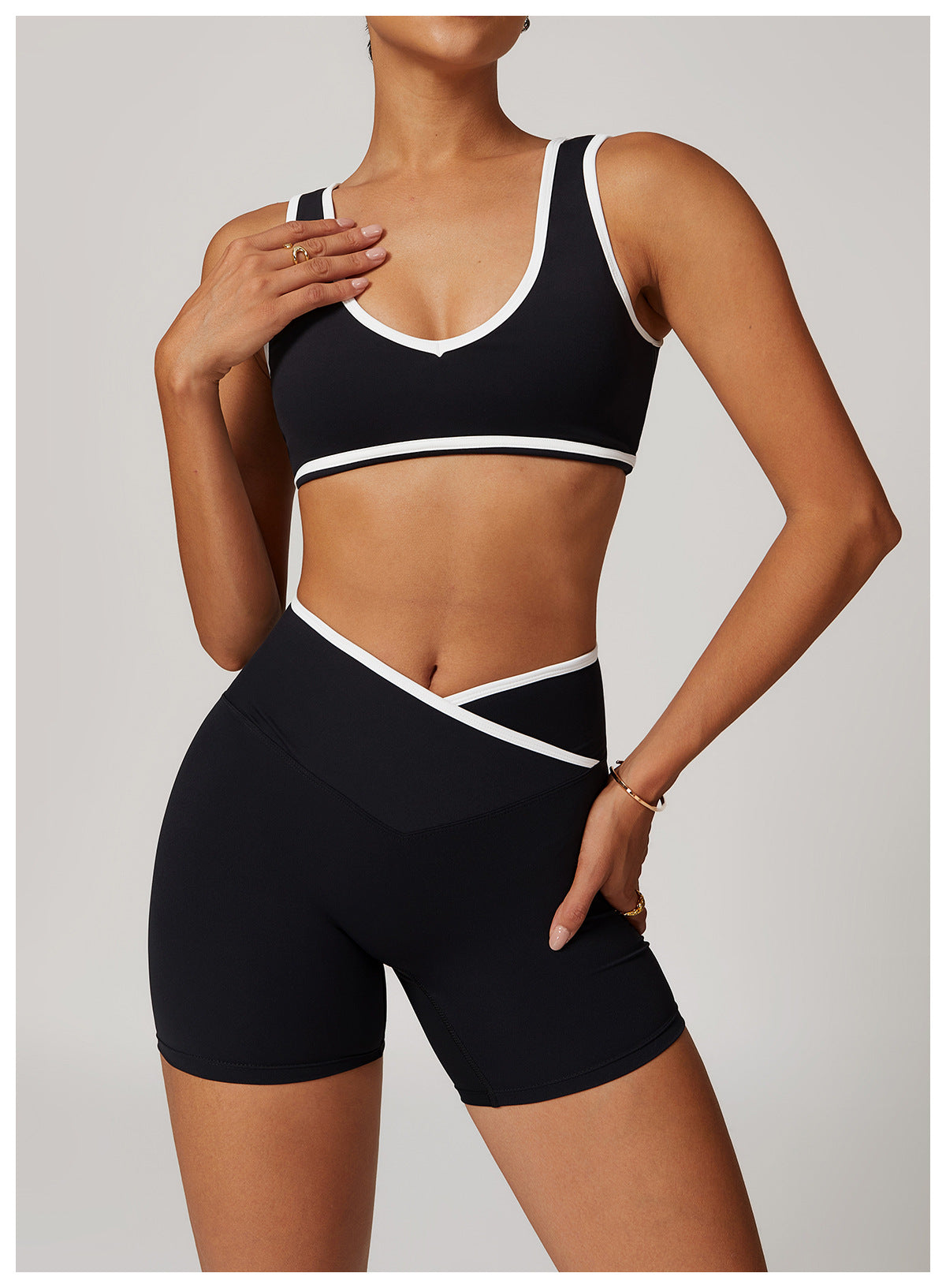 Contrast Wide Strap Bra